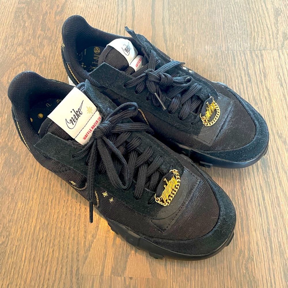 Like New Nike Waffle Racer